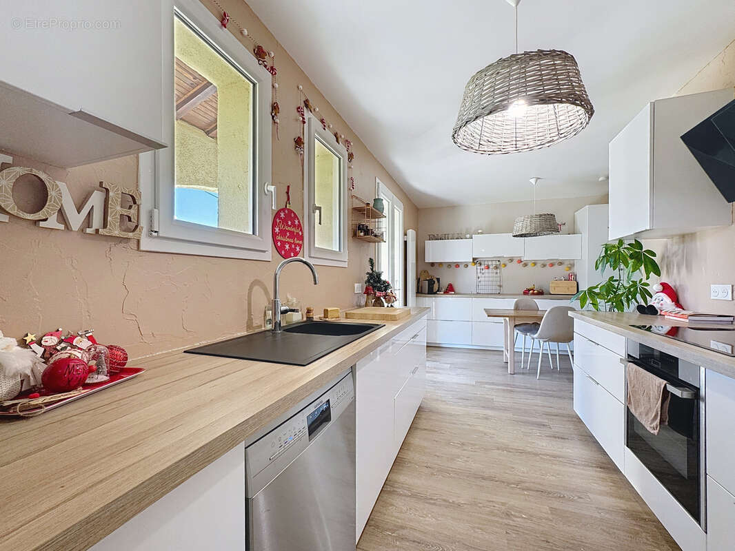 Maison à PRUNELLI-DI-FIUMORBO