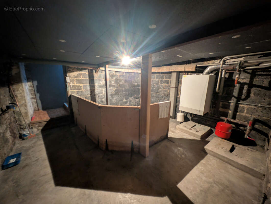 Maison à SAINTE-SAVINE