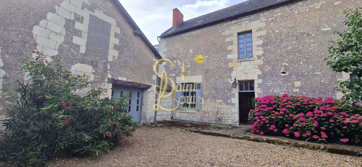 Ancien presbytere du xviiième 5 chambres poss 6 - photo 22
