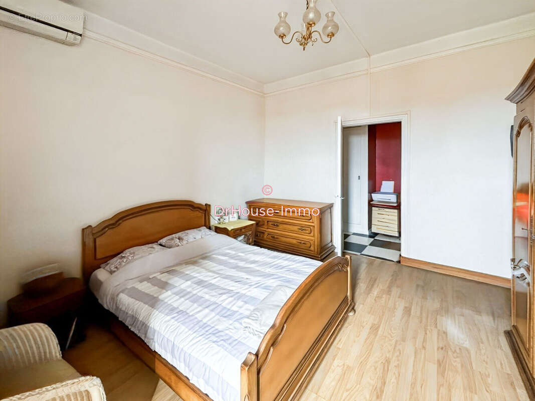 Appartement 85 m² à Beziers  - photo 23