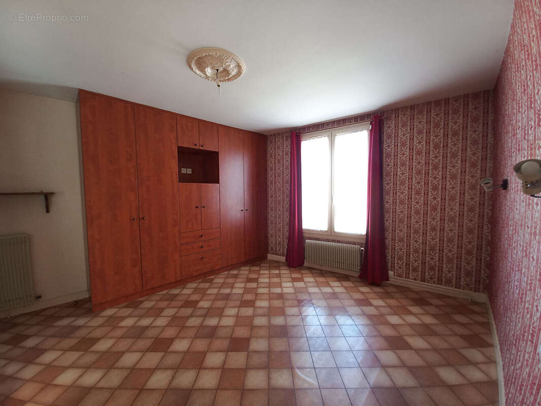 Maison à LA FERTE-BERNARD