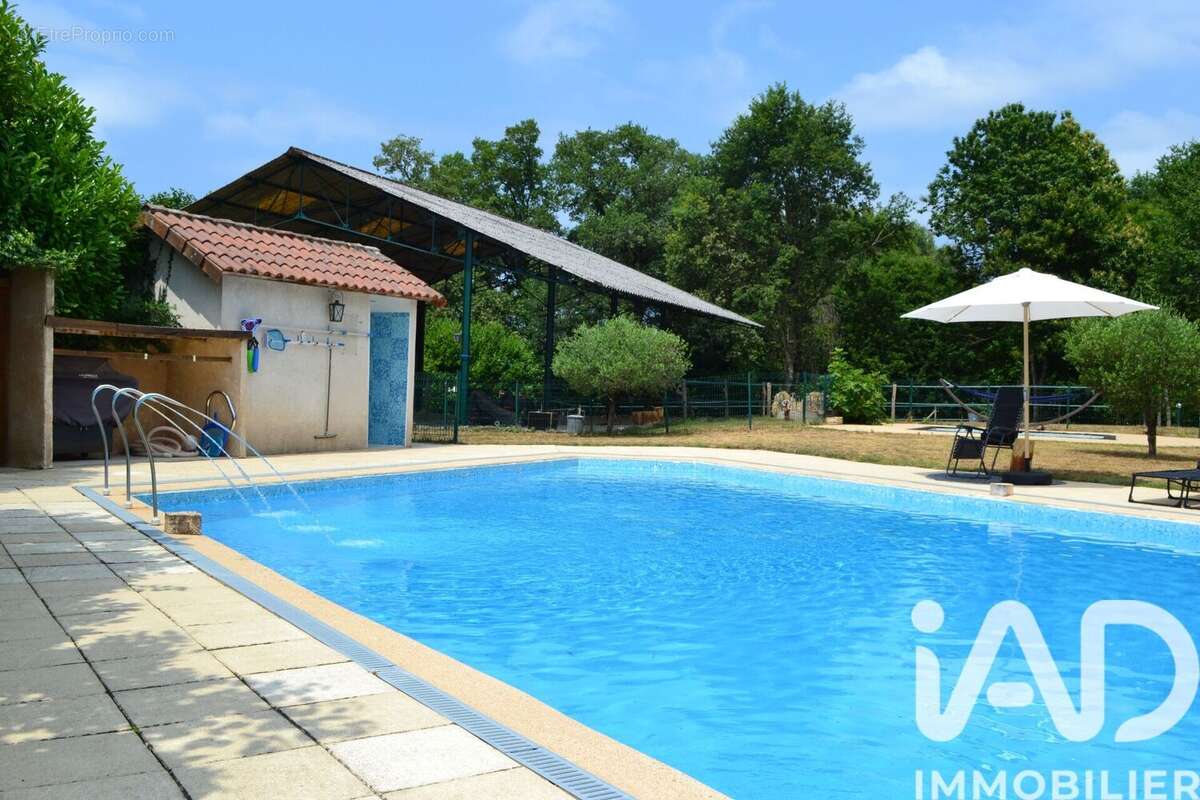 Photo 9 - Maison à SAINT-SAUD-LACOUSSIERE