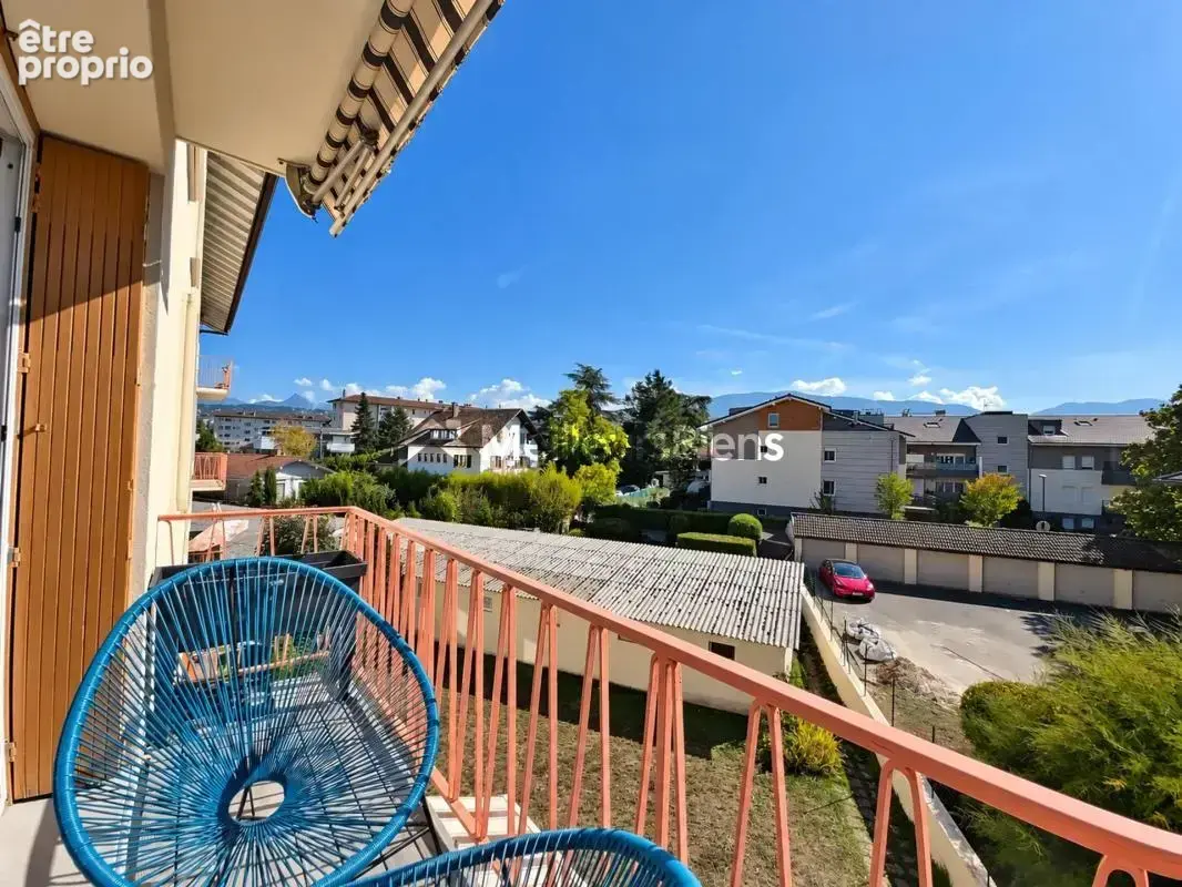 Appartement T4 proche centre-ville - photo 2