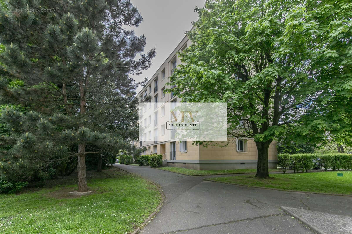 Appartement à BRY-SUR-MARNE