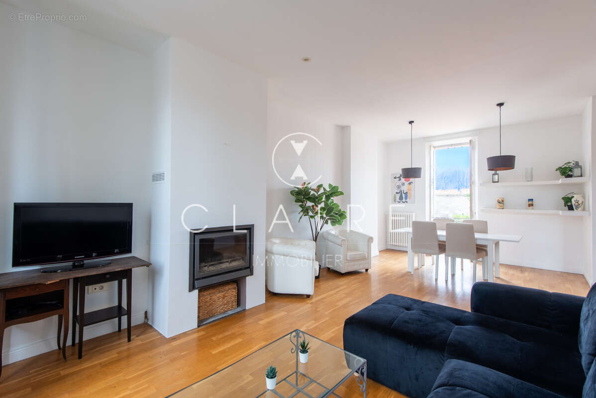 Appartement à AIX-EN-PROVENCE