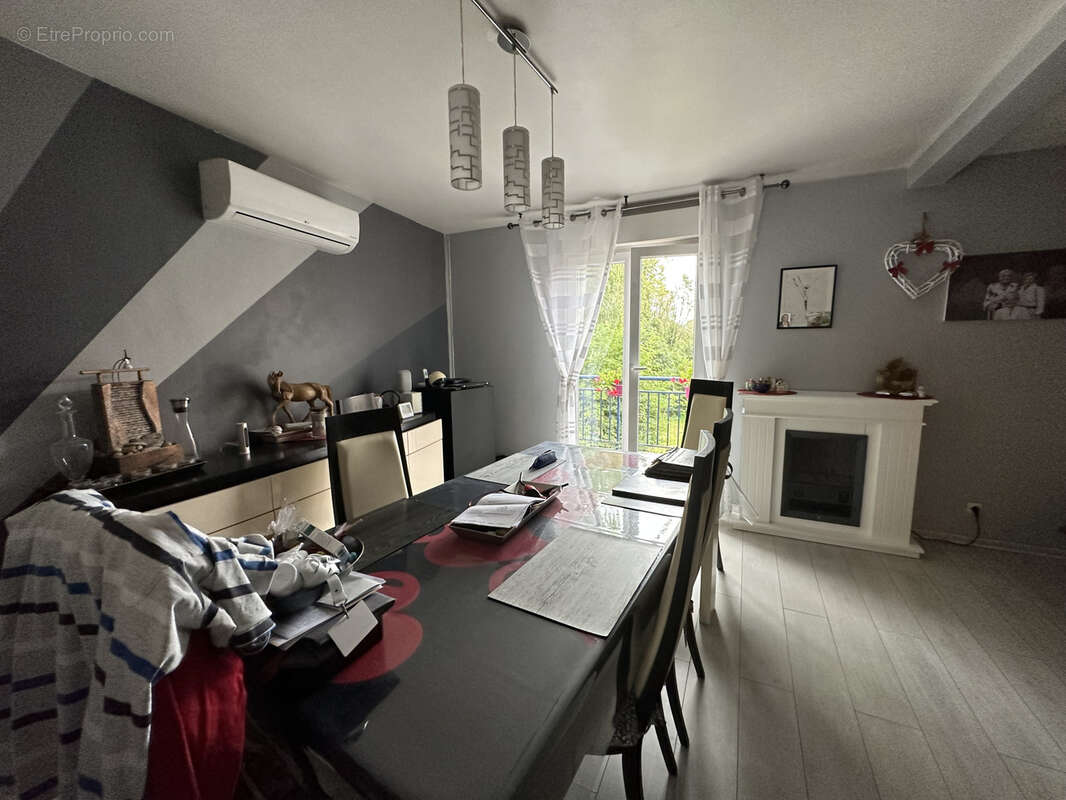 Maison à HETTANGE-GRANDE