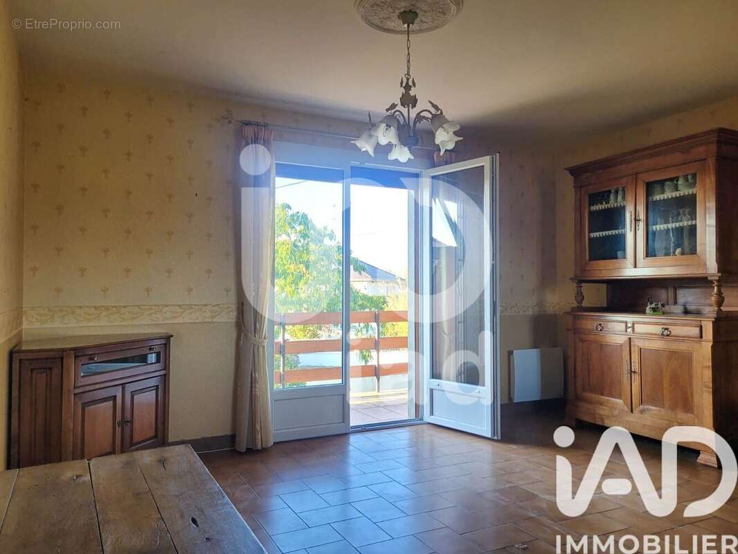 Photo 3 - Maison à ESTIVAREILLES