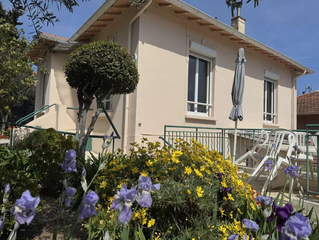 Maison à LE CANNET
