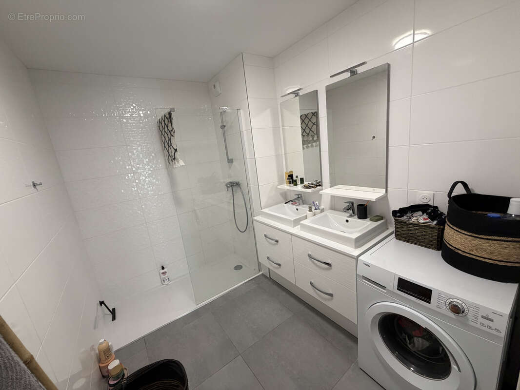 Appartement à SASSENAGE