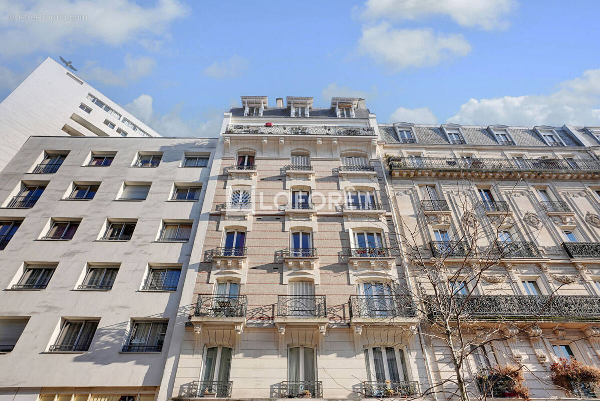 Appartement à PARIS-12E