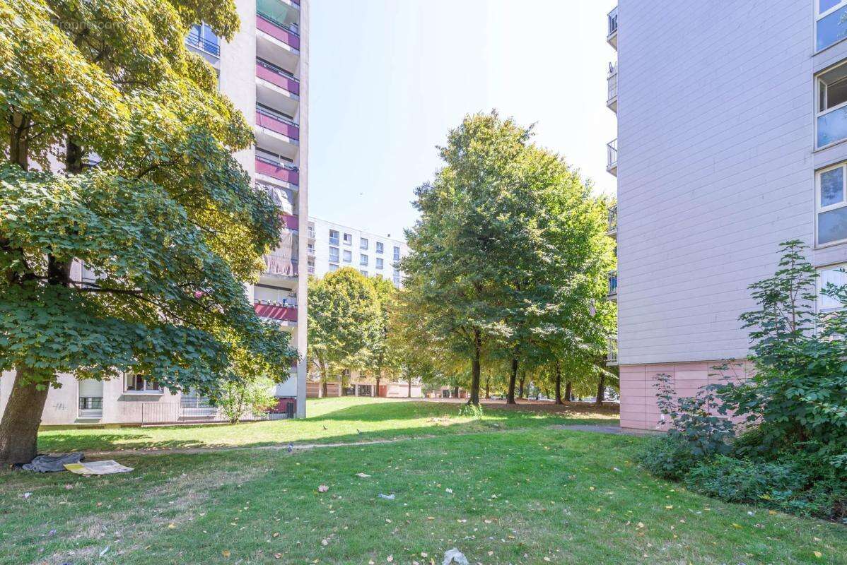 Appartement à AULNAY-SOUS-BOIS