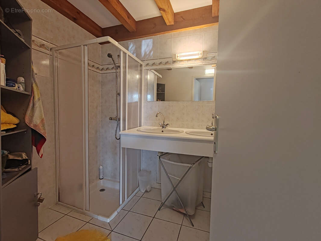 Maison à SAINT-JULIEN-EN-BORN