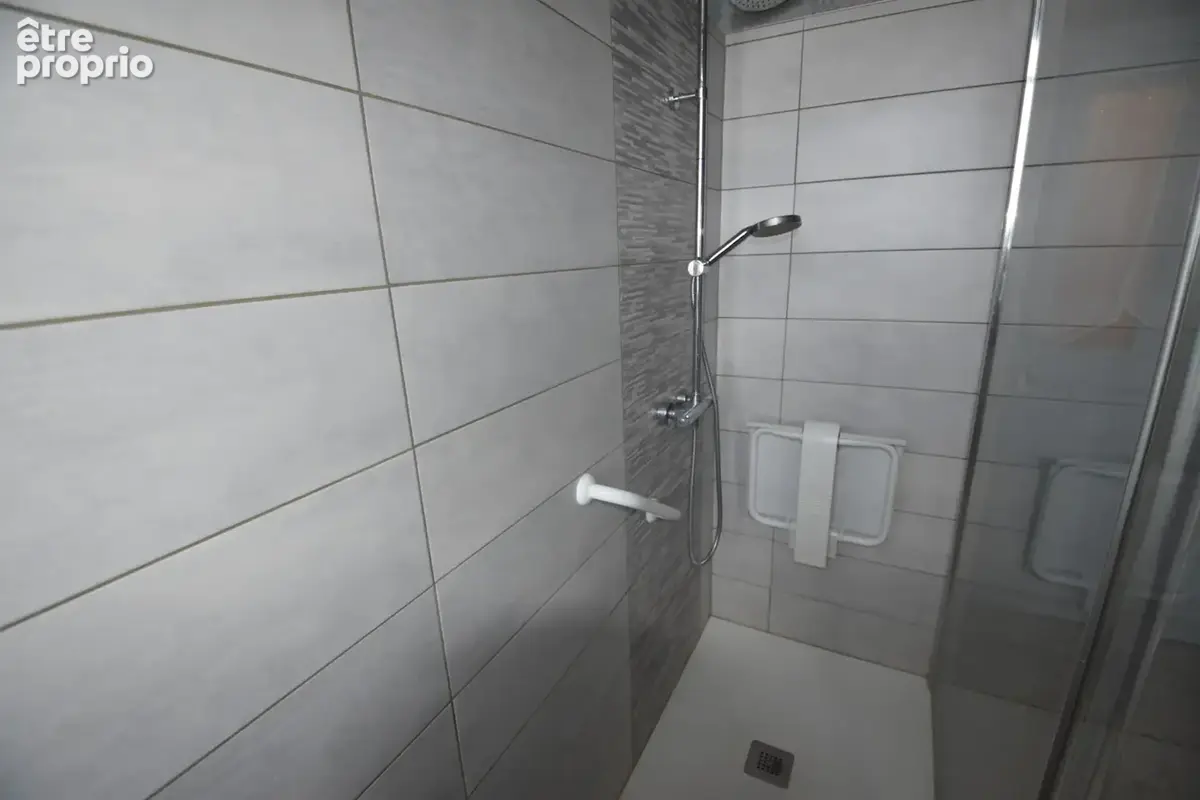 Maison à vendre 7 pièces GENELARD (71) - photo 7