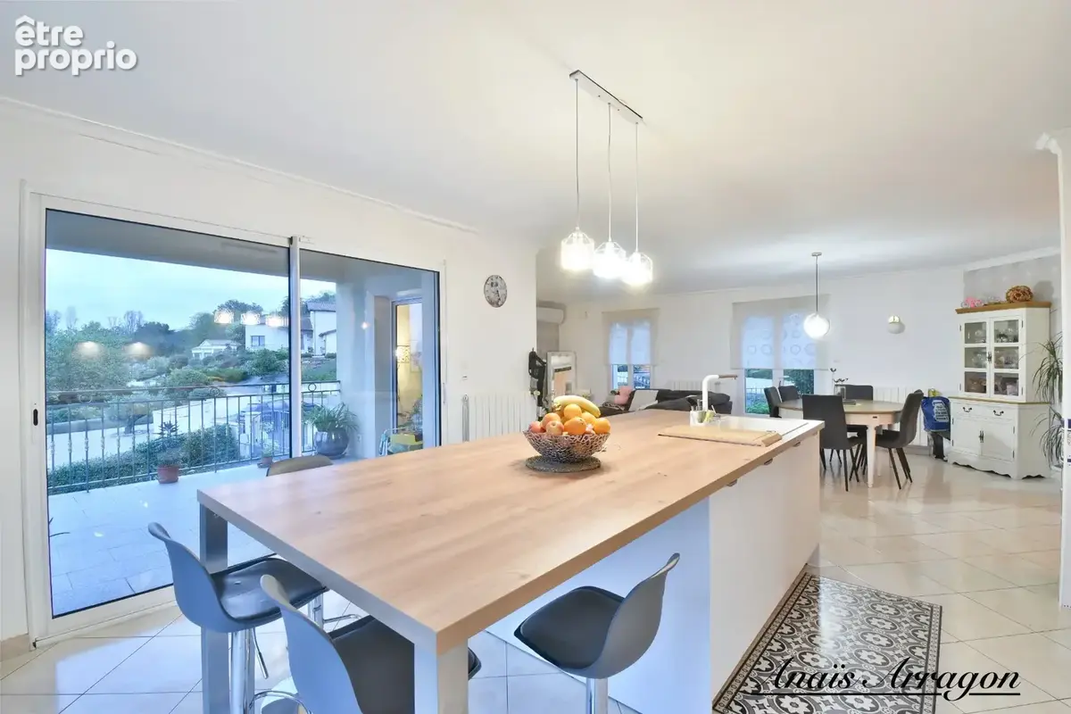 Maison à vendre 8 pièces PUJOLS (47) - photo 5