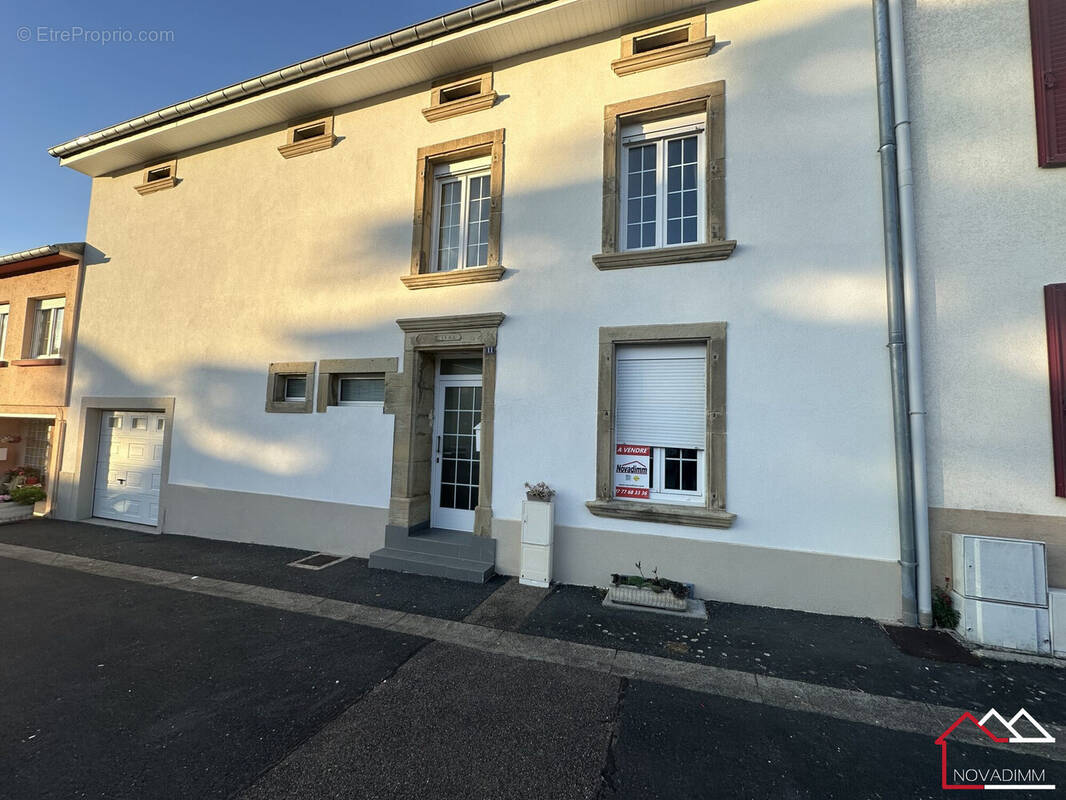 Maison à LONGEVILLE-LES-SAINT-AVOLD