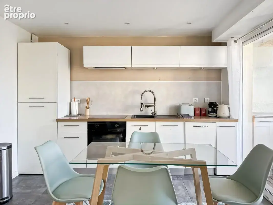 Appartement deux pièces 41m² avec Cave - Proche centre ville - À Vendre - photo 2