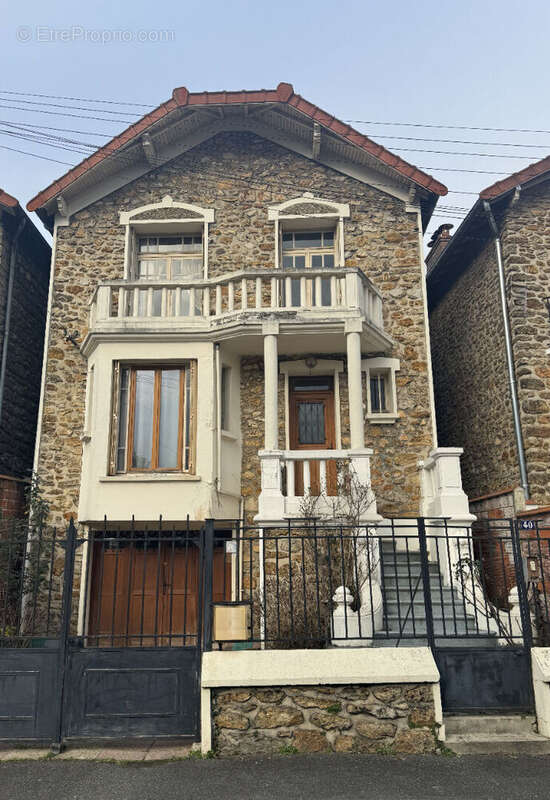Maison à VILLEMOMBLE