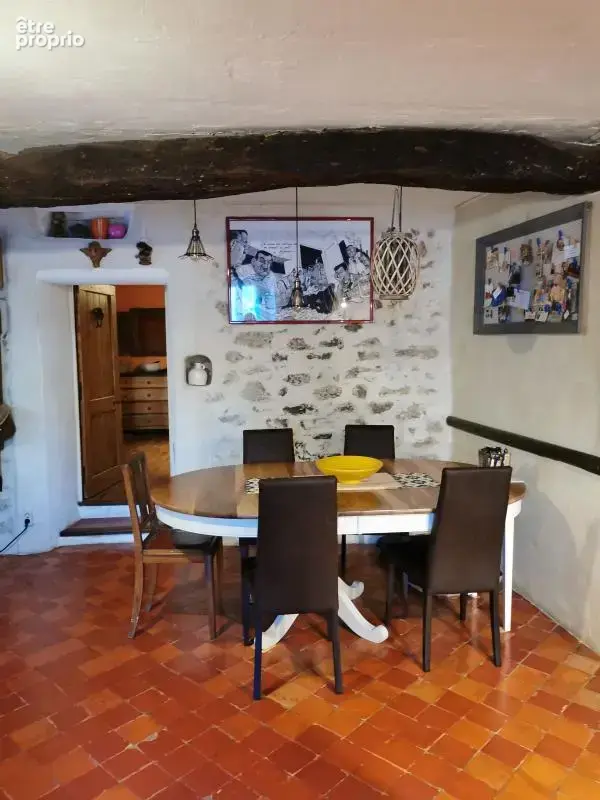 Maison à MIRABEL-AUX-BARONNIES