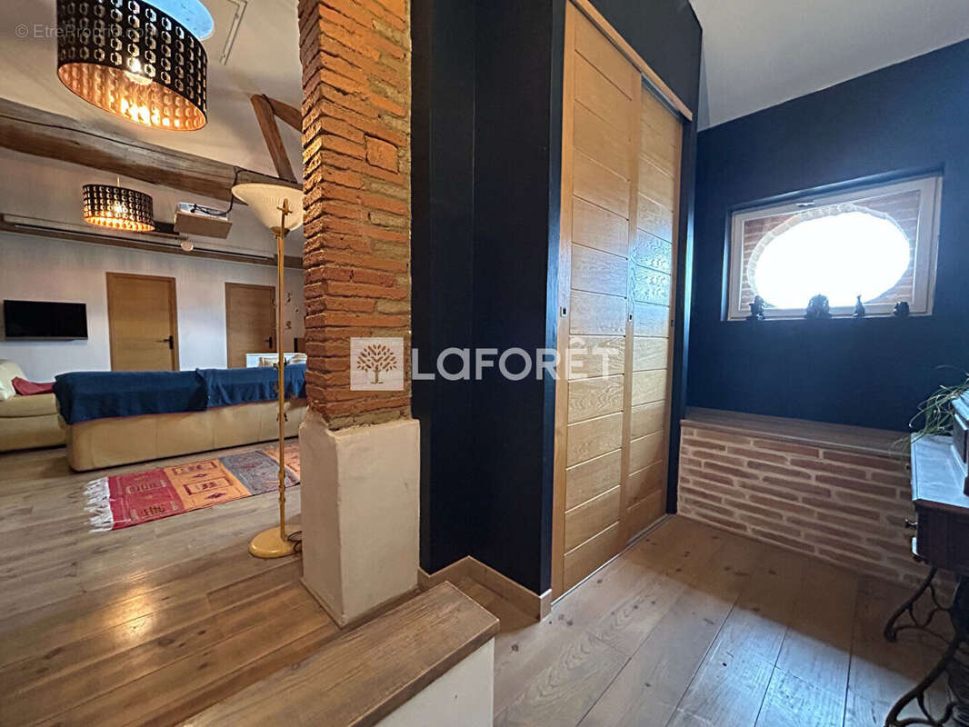 Maison à SAINT-NICOLAS-DE-LA-GRAVE