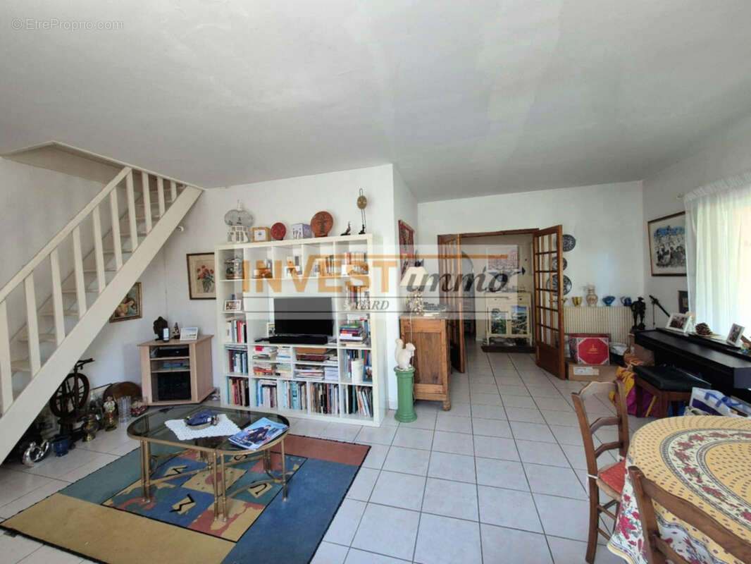 Maison à BOUILLARGUES