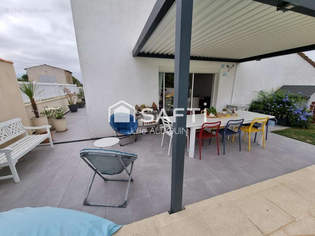 Photo 5 - Maison à CHERVES-RICHEMONT