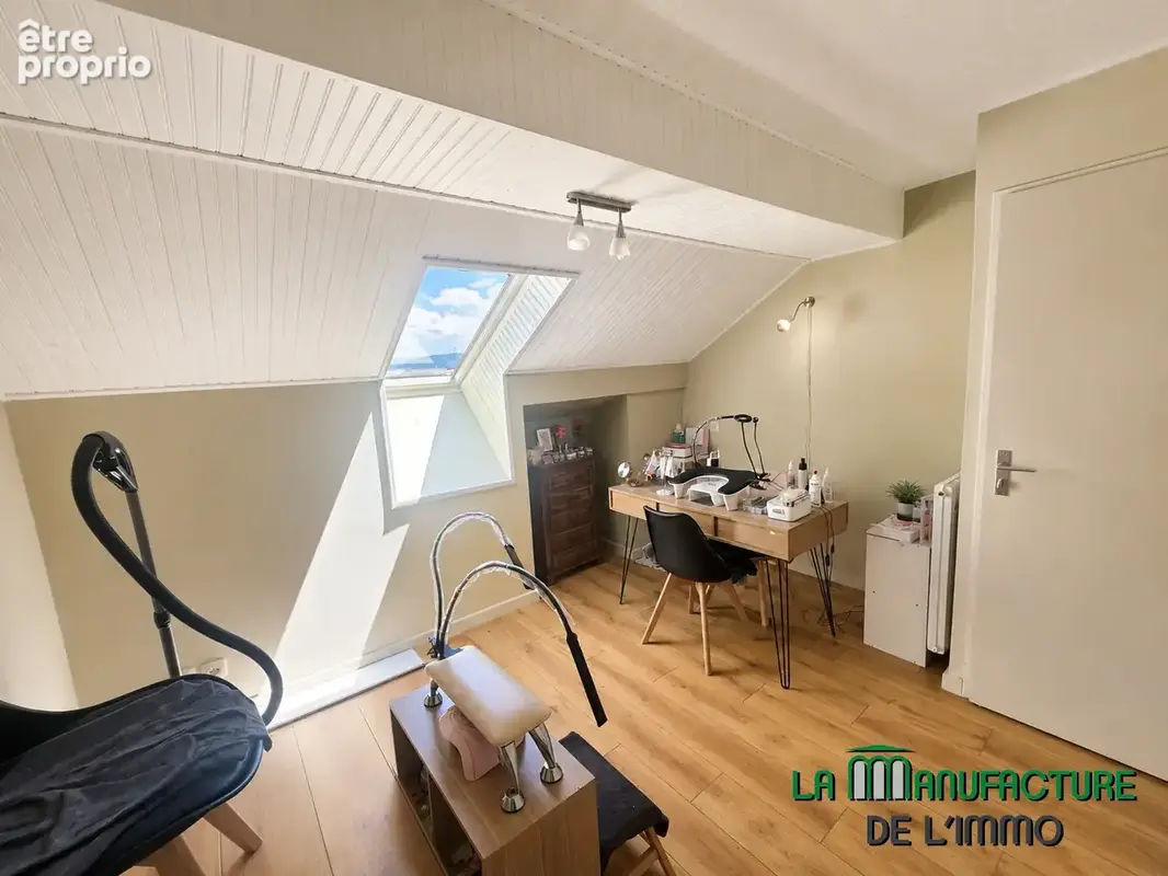 maison individuelle 100,71 m2 (140,81 m2 au sol) + terrain, garage, cave et panneaux solaires - monteynaud le - photo 10