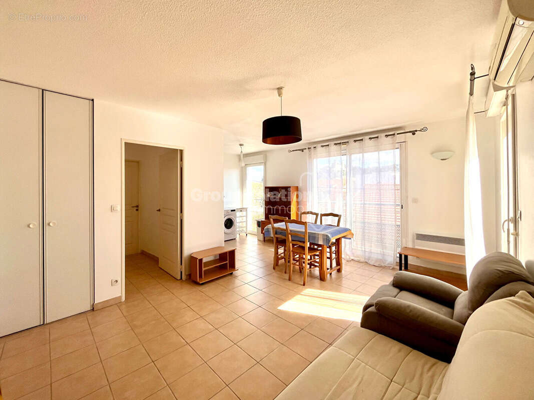 En Exclusivité : T2 avec balcon +garage  proche Centre Ville - photo 3