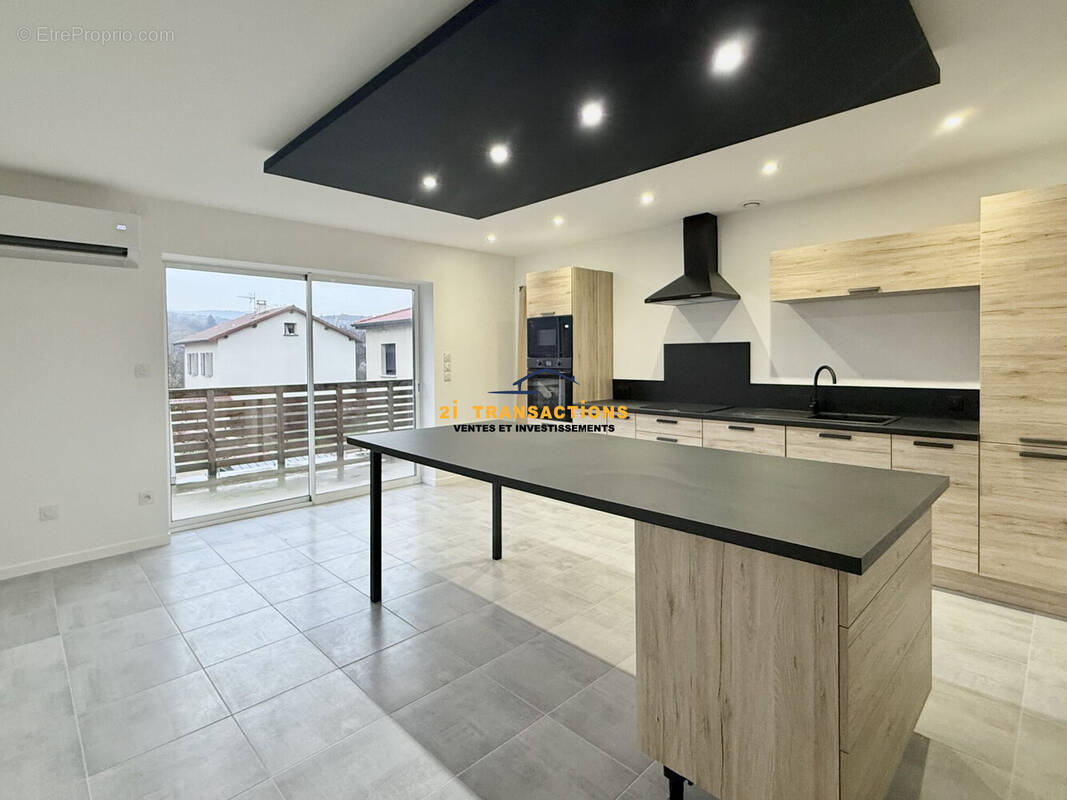 Appartement à LORETTE