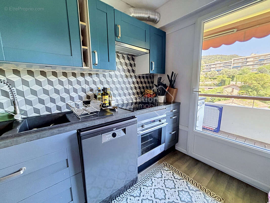 Appartement à LE CANNET