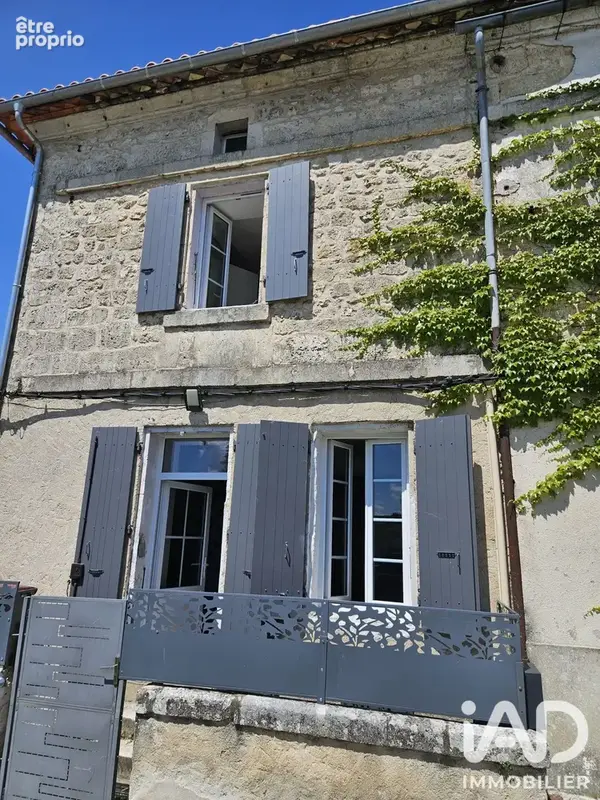Photo 1 - Maison à LA COURONNE