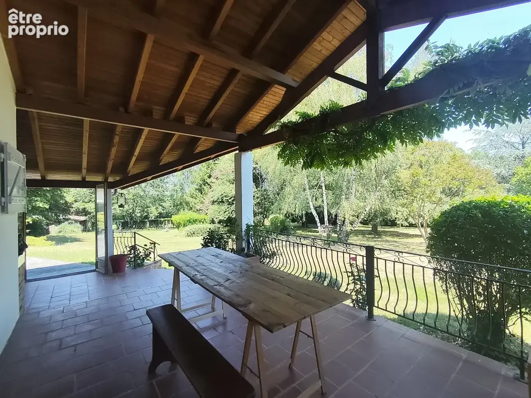 Maison 5 pièces 136 m² à vendre à Chasseneuil-Sur-Bonnieure (16260) - photo 3