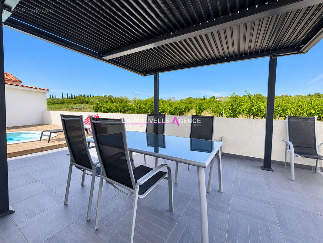 Villa t4 plain pied jardin et garage - photo 4