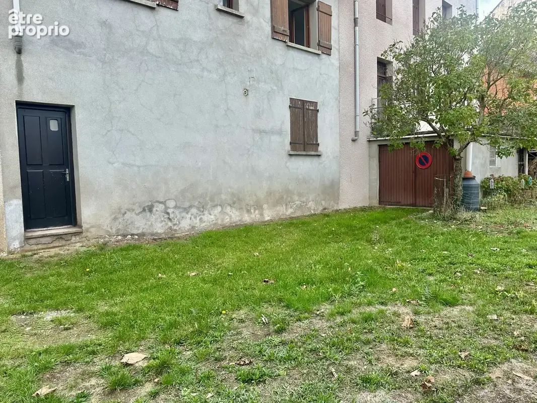 Maison de ville mitoyenne d'environ 85m2 avec terrain constructible - photo 11