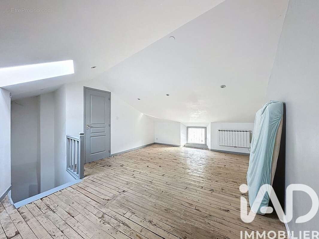 Maison 113 m² à Puylaroque  - photo 8