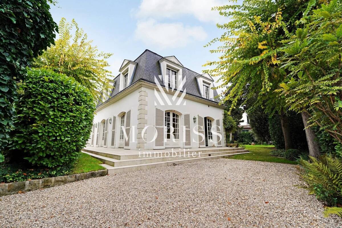 Maison à ENGHIEN-LES-BAINS