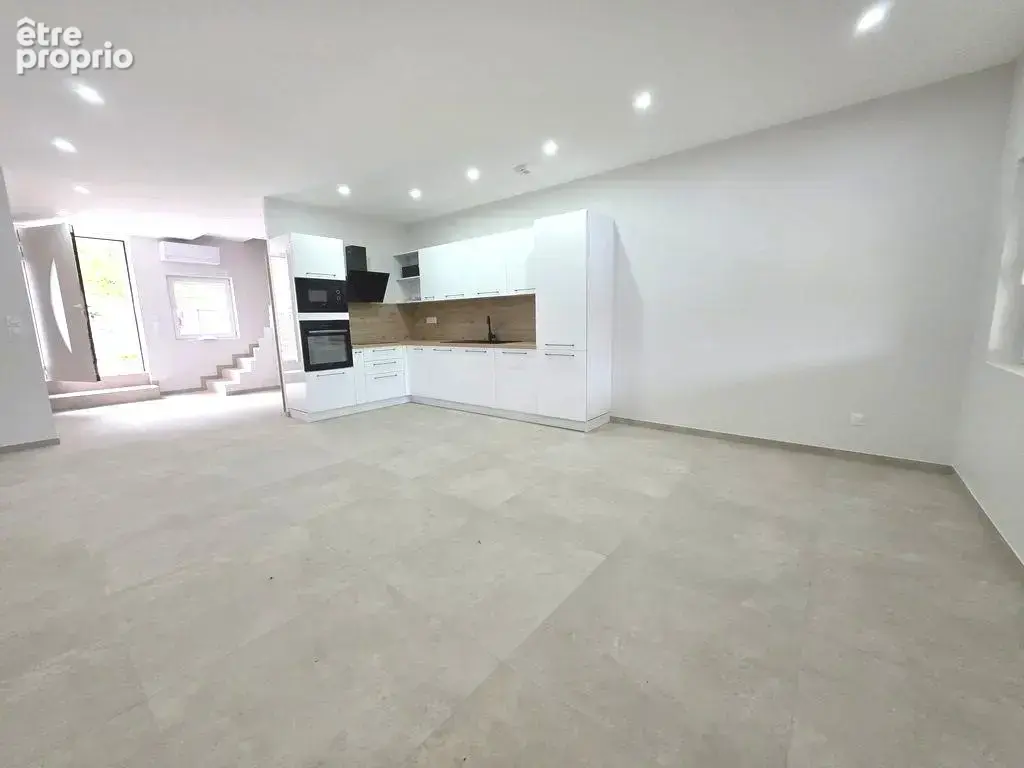 Appartement 71 m² à Yenne  - photo 2