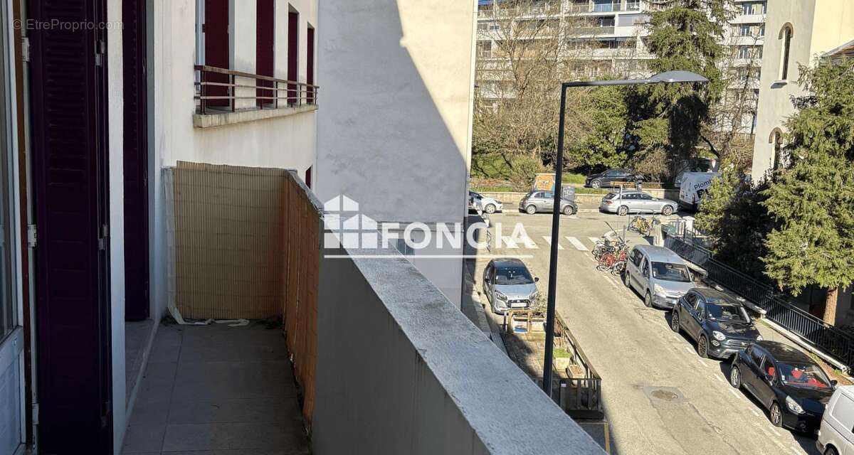 Appartement à GRENOBLE