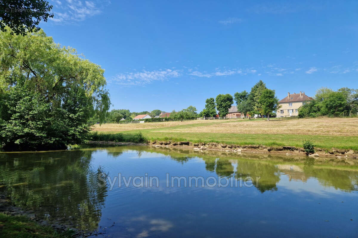 Maison 216 m² à Saint-Germer-De-Fly  - photo 4