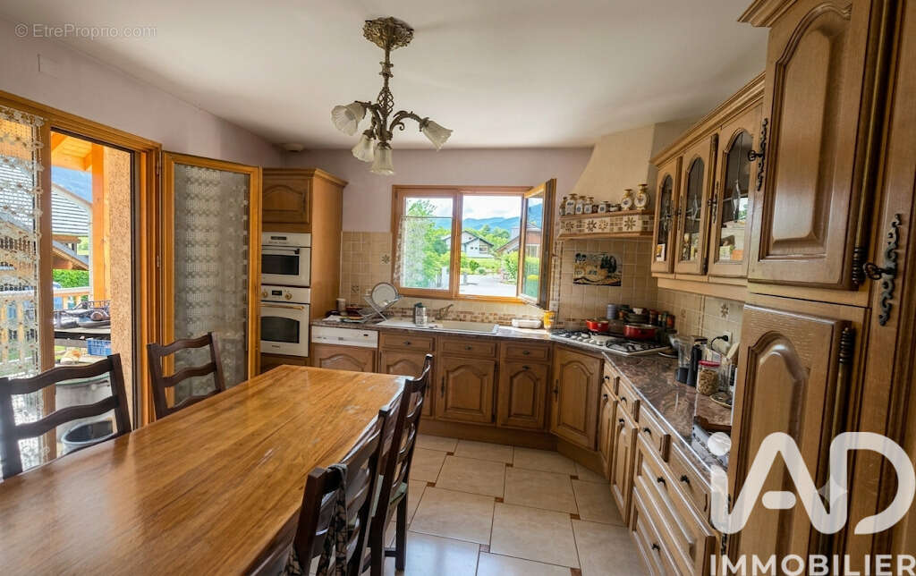 Photo 8 - Maison à LESCHERAINES