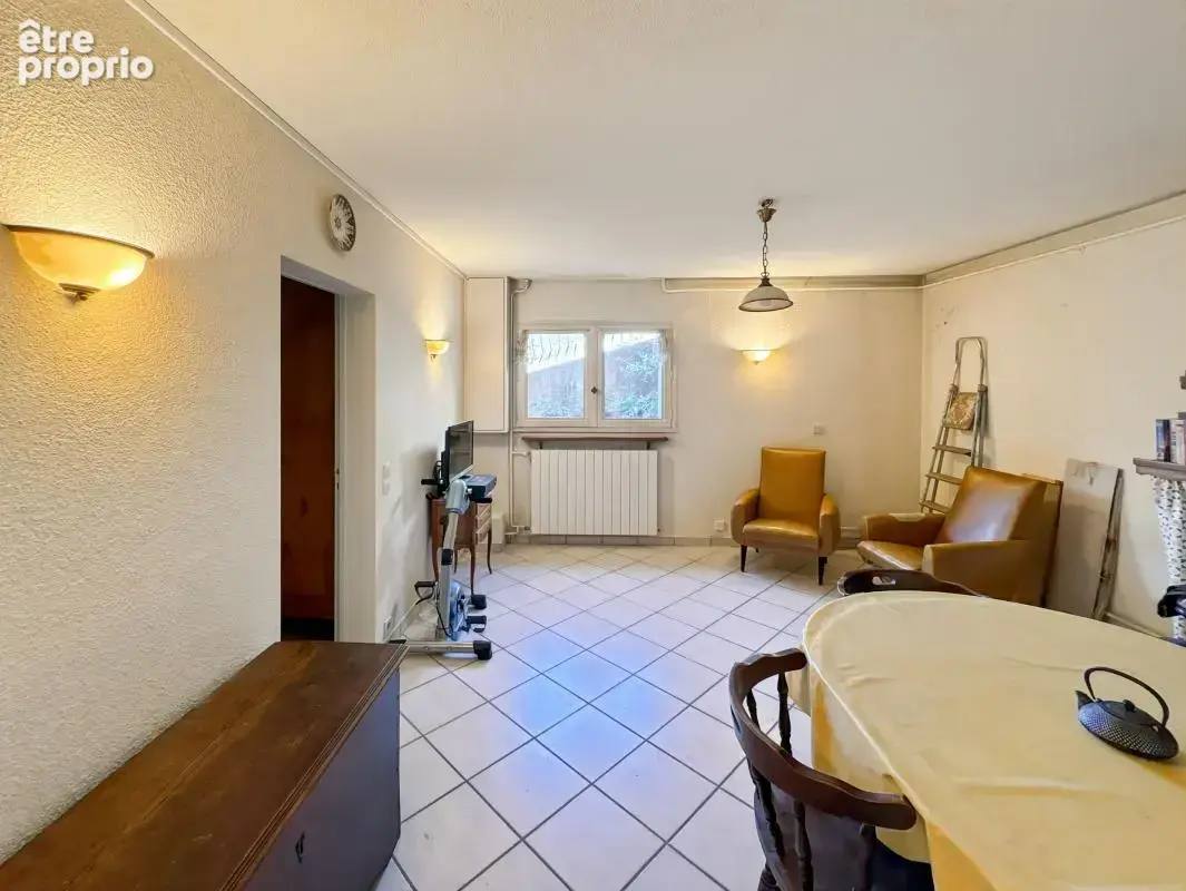 SAINT-PÉRAY – Grande maison familiale de 168 m² avec terrain d’environ 1 000 m² - photo 5