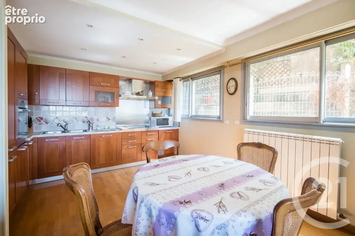 Appartement 84 m² à Nice  - photo 9