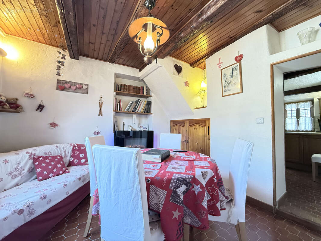 Appartement à BREIL-SUR-ROYA