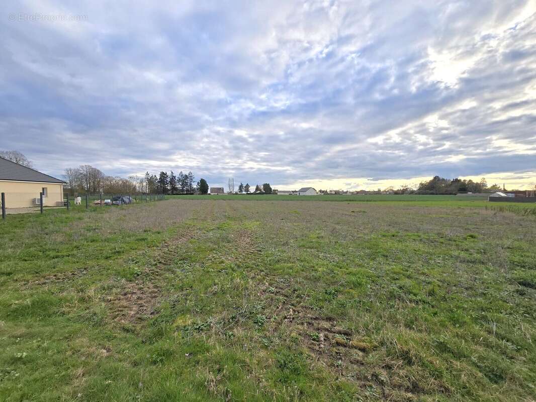 Terrain à ROMILLY-LA-PUTHENAYE