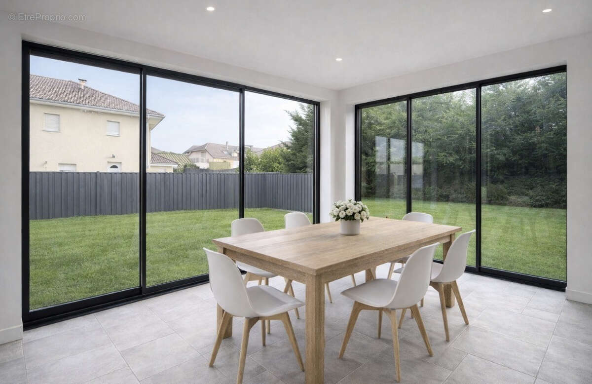 Maison à VETRAZ-MONTHOUX