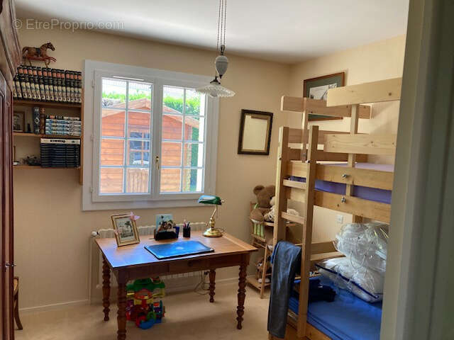 Maison à THIRON-GARDAIS