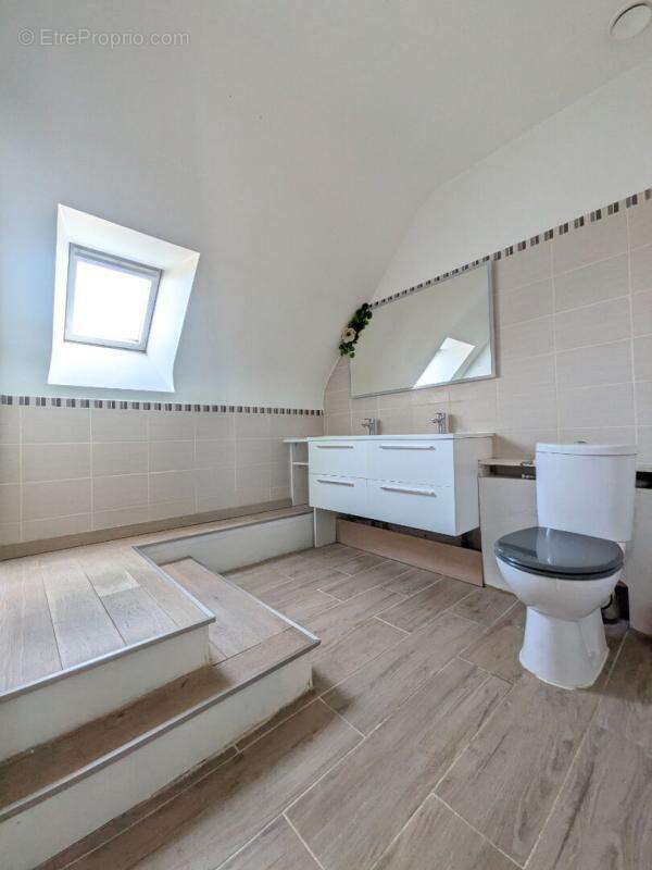 Maison à fort potentiel - 4 chambres - photo 12