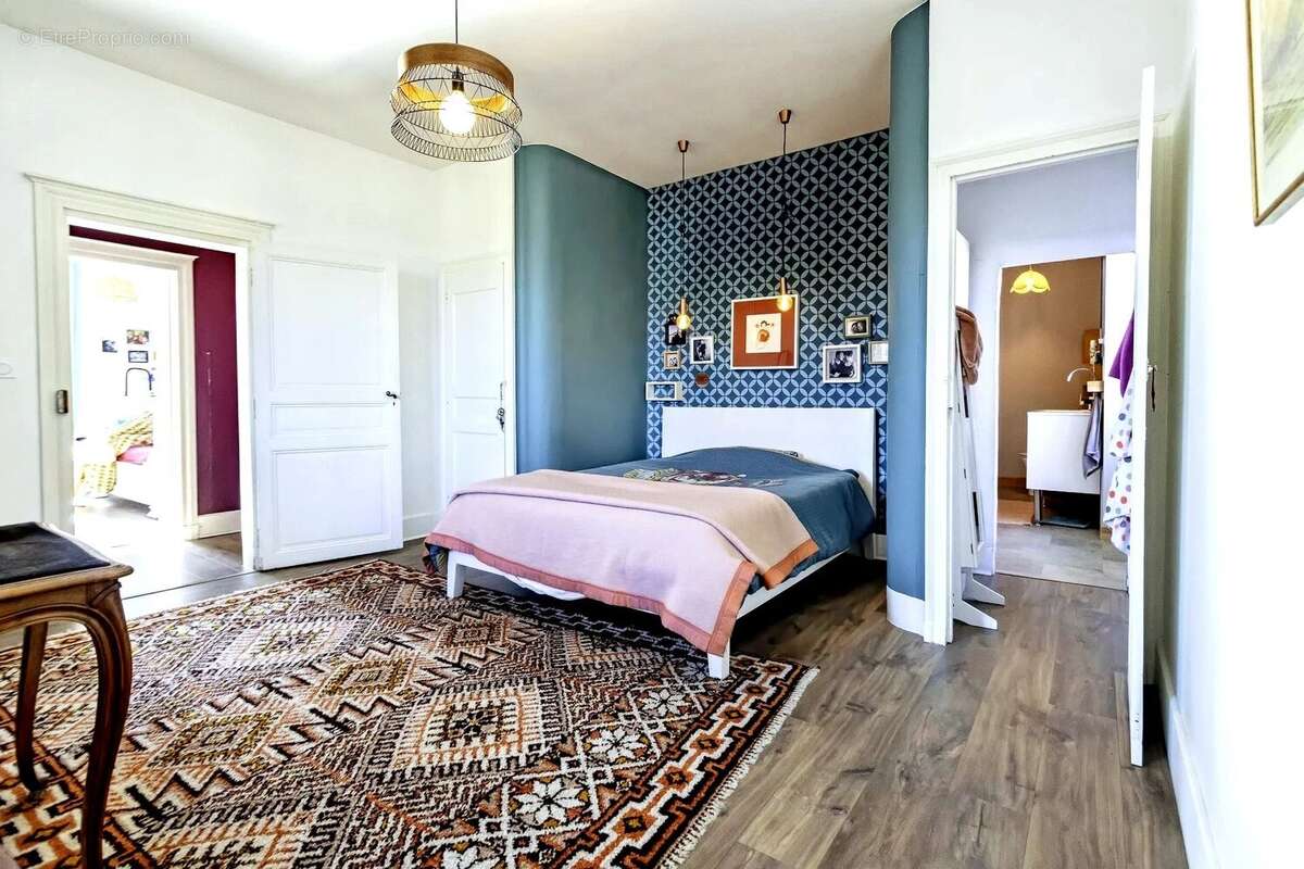 Maison à MONTBAZENS