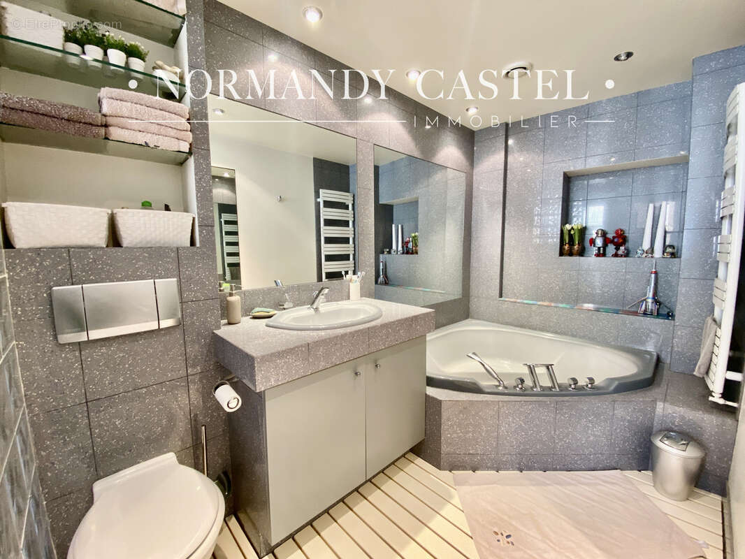 Maison à TROUVILLE-SUR-MER