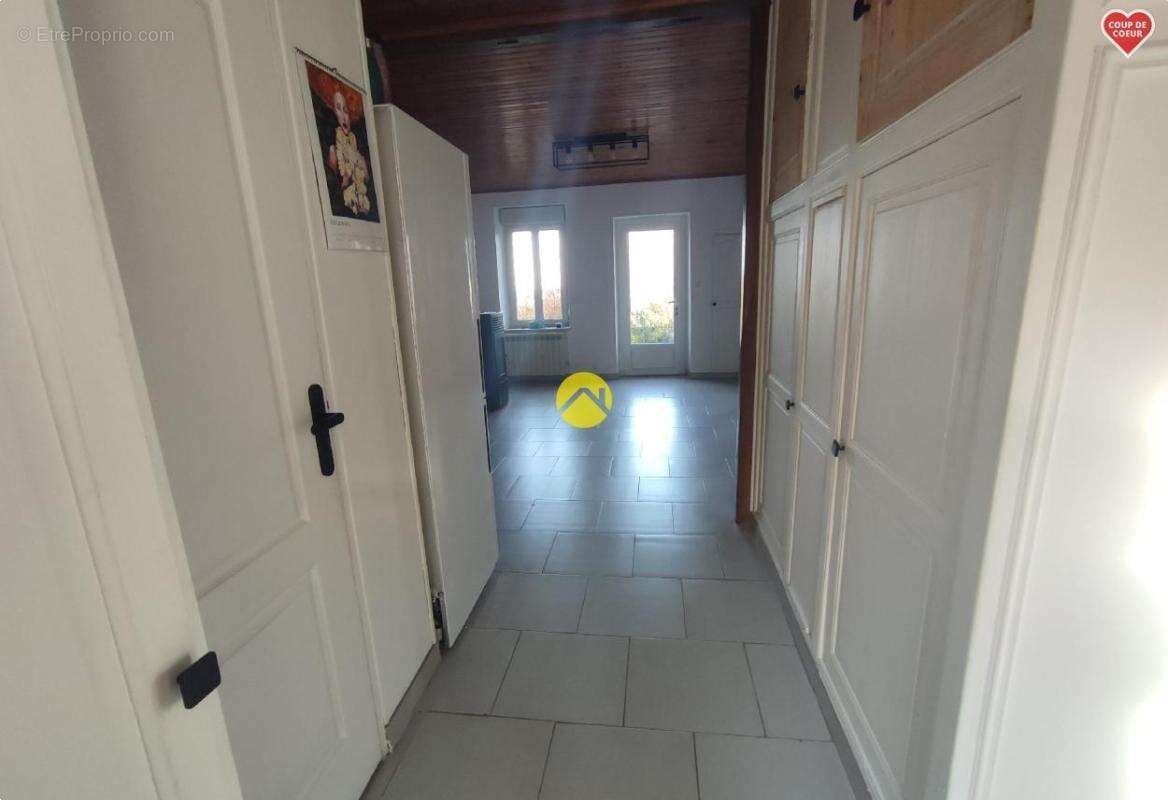 Maison à VAILLY-SUR-SAULDRE