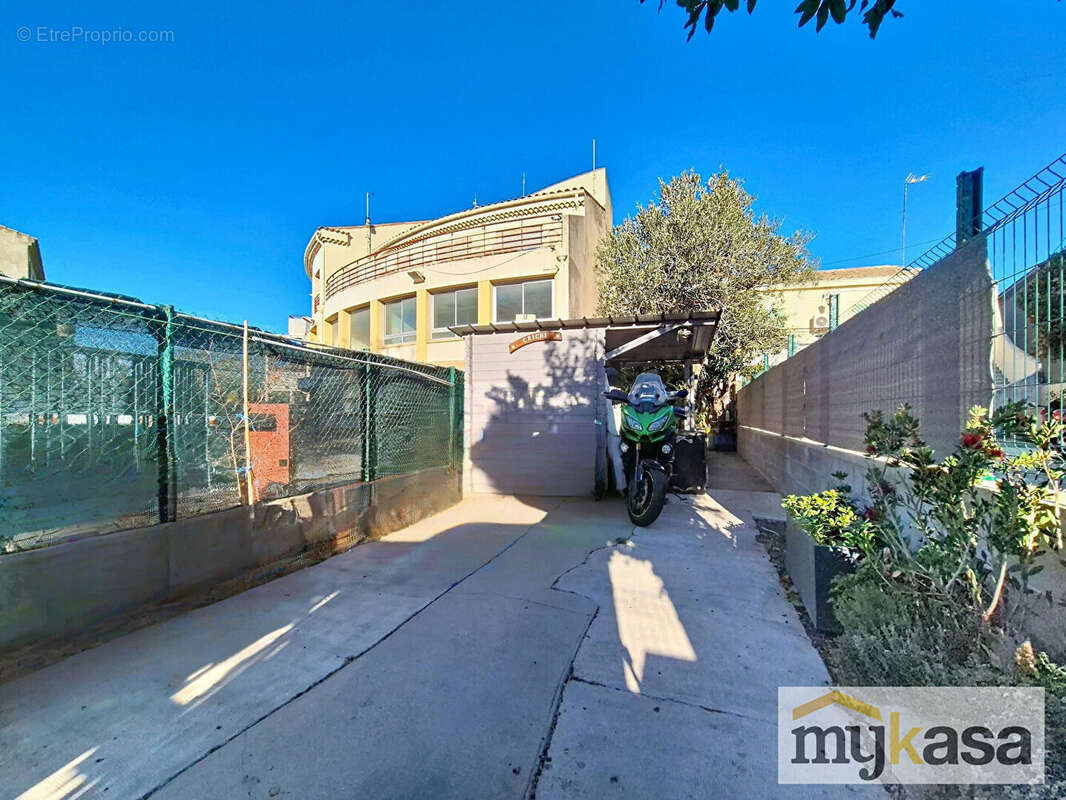 Maison à BERRE-L&#039;ETANG